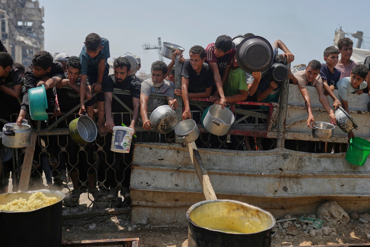 Tragic Israeli Airstrike Claims Innocent Lives in Gaza Amid Heightened Tensions