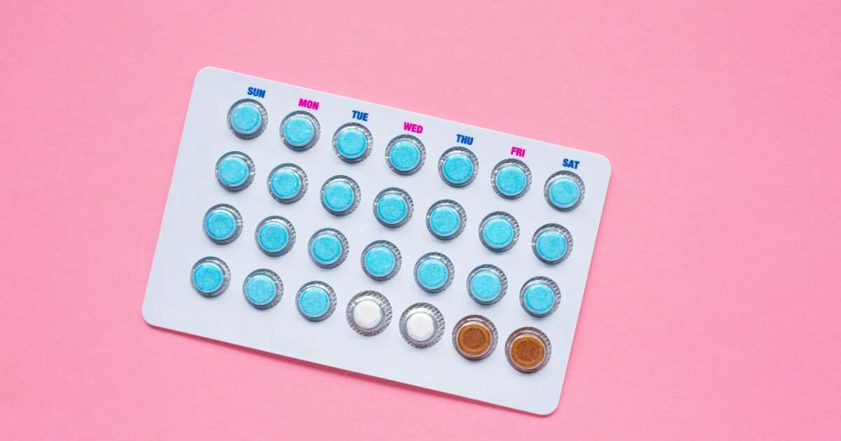 Debunking the Myths: Hormonal Birth Control vs. Natural Cycle Tracking on TikTok
