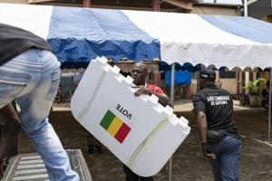 Guinea Votes on Controversial Draft Constitution: A Turning Point for Military Leader Doumbouya